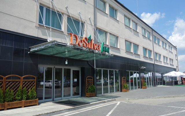 DeSilva Inn Katowice Airport