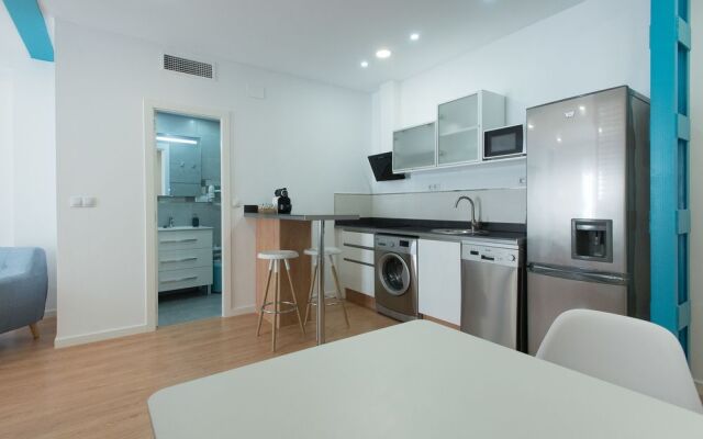 HommyHome Cerrajería - Superb Apartment