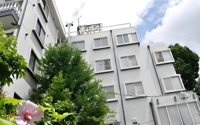 Green Hotel Rich Tokugawaen