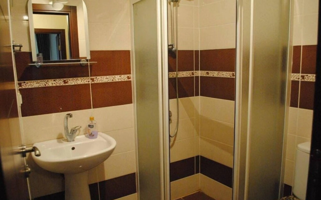 Eskent Suit Butik Apart