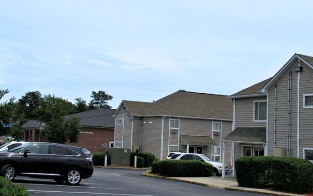 InTown Suites Extended Stay Birmingham AL - Homewood