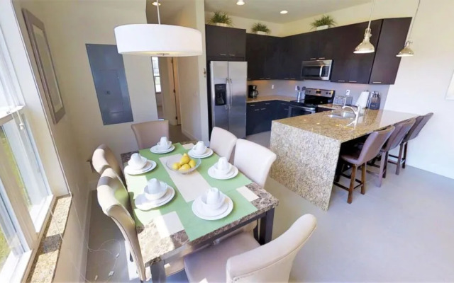 ACO - Serenity Vacation Homes