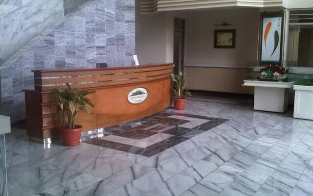 Bumi Ciherang Hotel