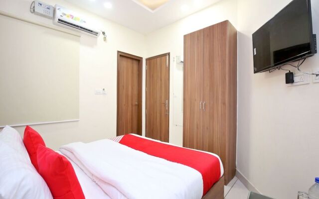 OYO 15975 Hotel 365