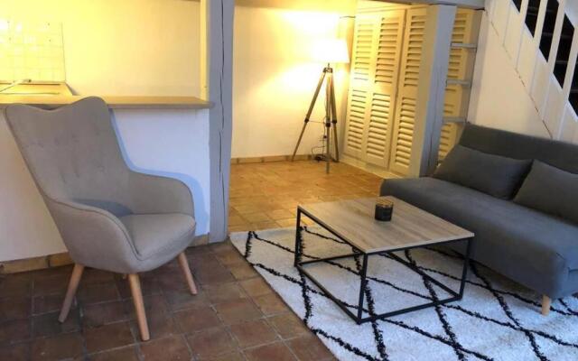 Duplex Rue Montaigne, 200m Palais des festivals