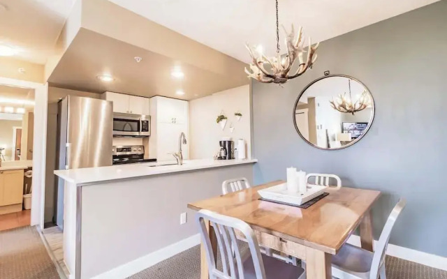 Beautiful One Bedroom Suite - 416