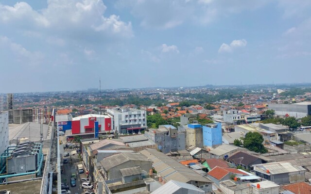 Homey And Cozy Stay Studio Margonda Residence 3 Apartment