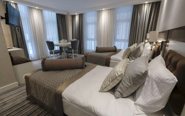 Seven Deep Hotel