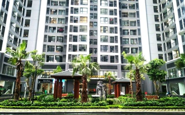V-One Hotel