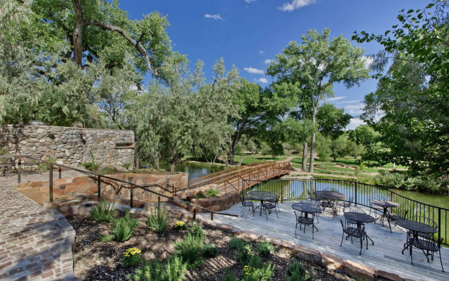 Ojo Santa Fe Spa Resort