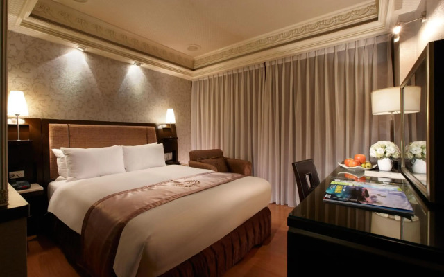 Deja Vu Hotel