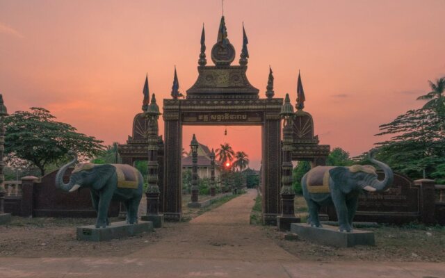 Rajabori Villas