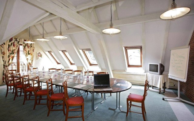 Logis Hotel Domaine Le Moulin