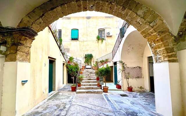 Cortile Umberto I