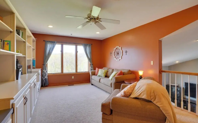 Expansive Retreat on 5 Acres in Shakopee!