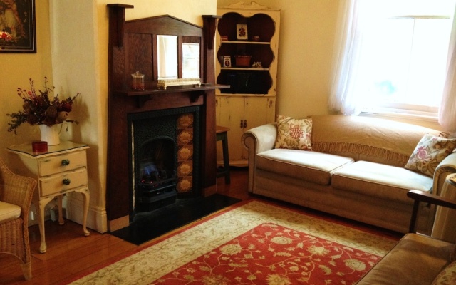 Hills Havens Cottages – Guest Rooms – Sydney