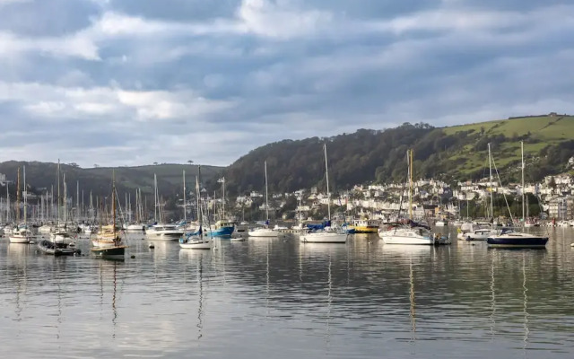 The Masts 37 Dart Marina