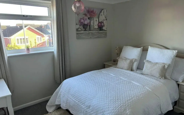 Peak District - 2 Beds - Sleeps 4 - Pet Friendly