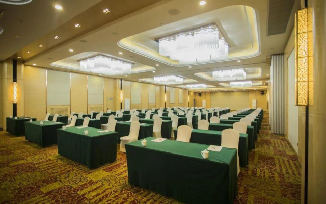Qinghai Baiyun Xiangling Hotel