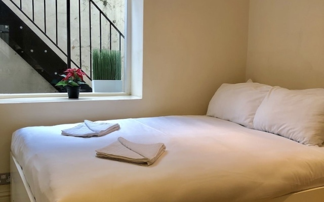Pimlico Apartment