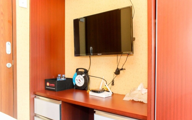 Comfort Living Studio Apartment At Grand Kamala Lagoon Near Shopping Center – Guest Rooms – Bekasi