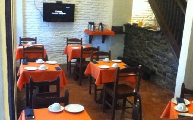 Hotel Los Pinos