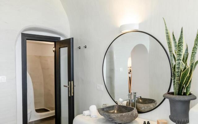 Doukas Caldera Suites Fira