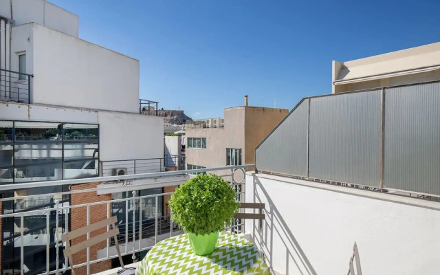 Stylish one-bedroom maisonette in Mets