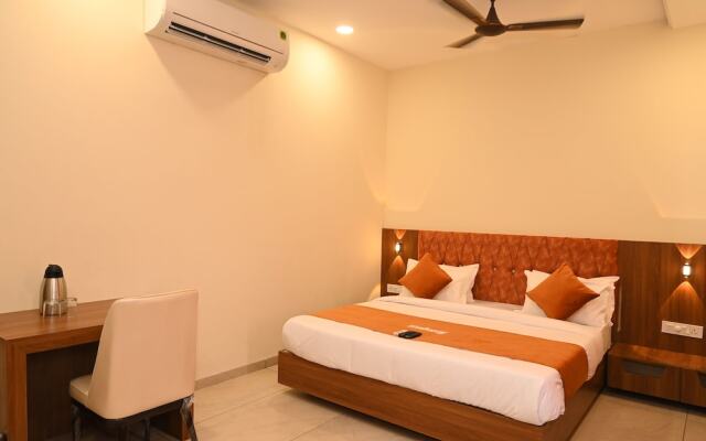 Hotel Embassy INN
