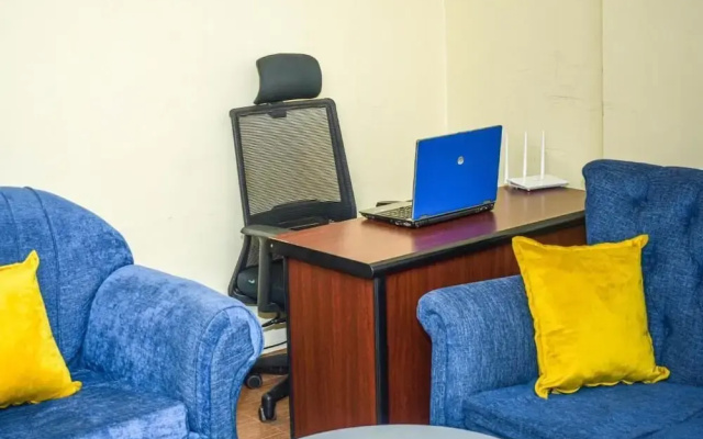Lux Suites Lay Canon Apartments Ngara