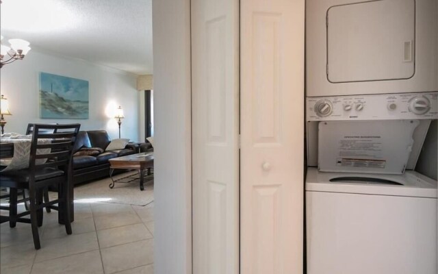 Grandview312 - Grandview 2 Bedroom Condo by Redawning