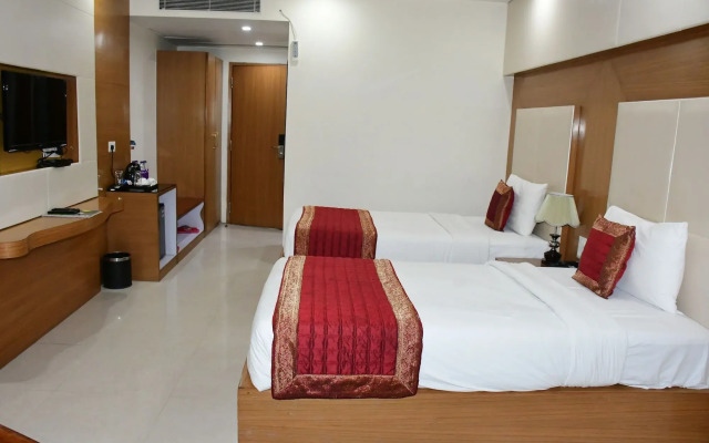 Hotel Anand International