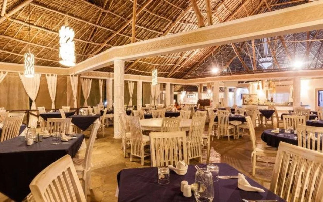 Twiga Beach Resort & Spa