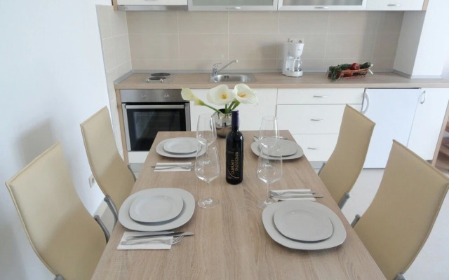 At the sea - 5 M From the Beach - A1