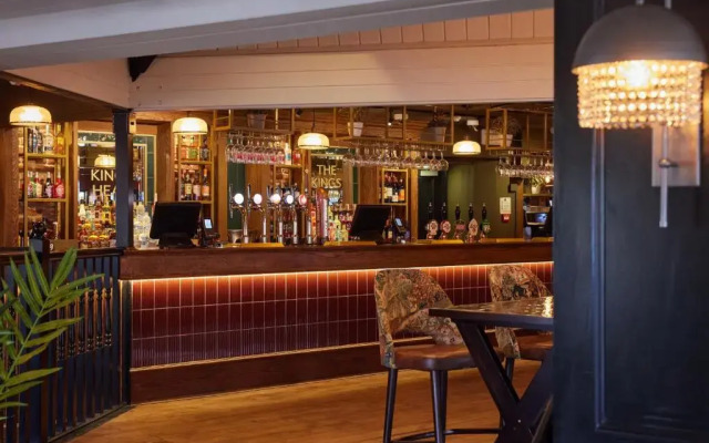 Kings Head Hotel by Greene King Inns