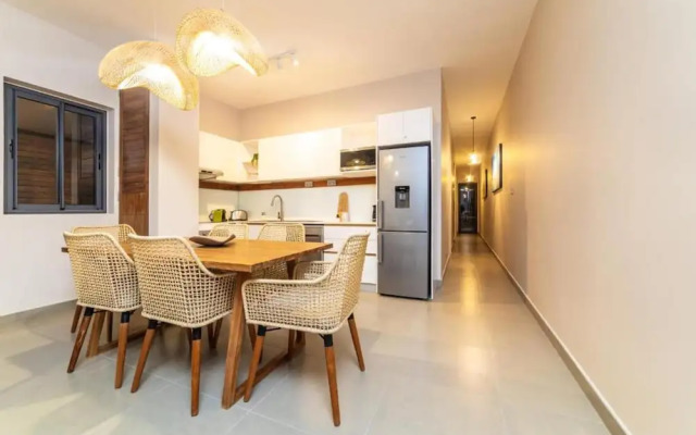 Immaculate 2-bed Apartment in Pereybere Grand Baie