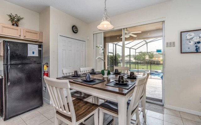 2615 Emerald Island