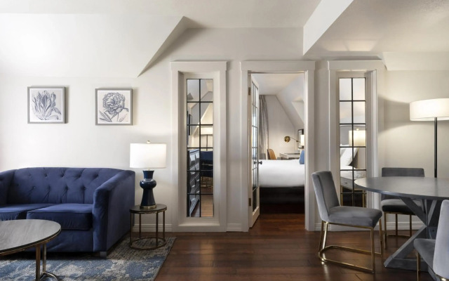 Seven Gables, St. Louis West, a Tribute Portfolio Hotel