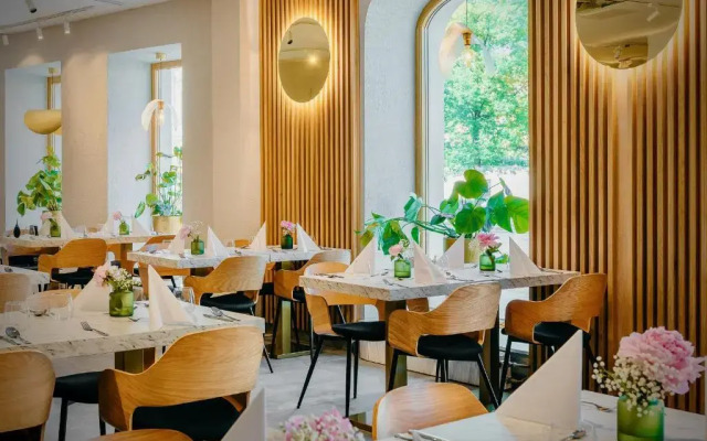 Jess Hotel & Spa Warsaw Old Town