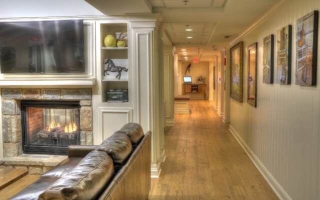Lodge at Five Oaks Pigeon Forge - Sevierville