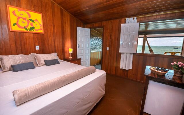 Amendoeira Praia Hotel