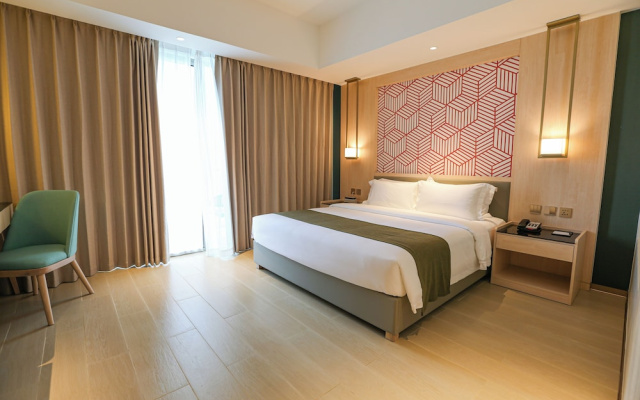 Luxu Hotel and Resort