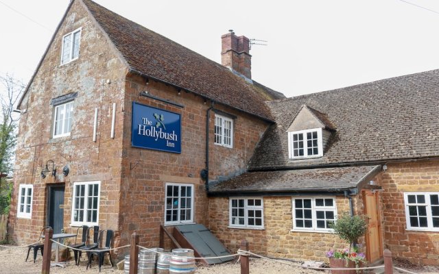 The Hollybush Inn