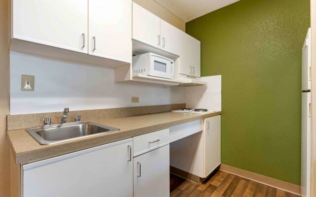 Extended Stay America Select Suites Chicago Rolling Meadows