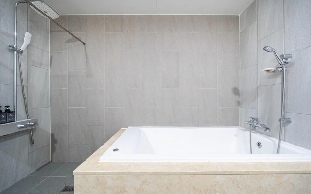 Suwon Rose Hotel