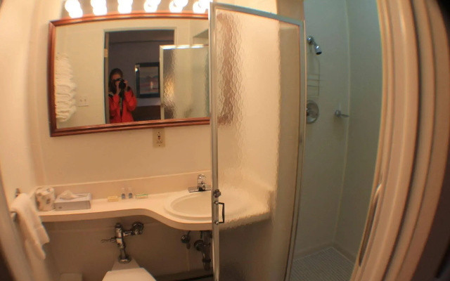 Budget Host Crestview Inn