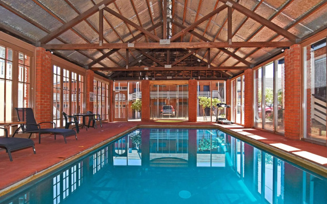 Main Lead Ballarat Motel