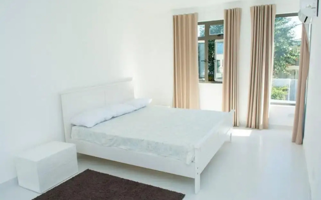 4 Bedroom Private Villa Villa La Tourelle