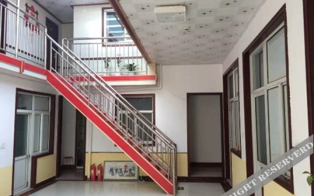 Yunhai Yujia Hostel