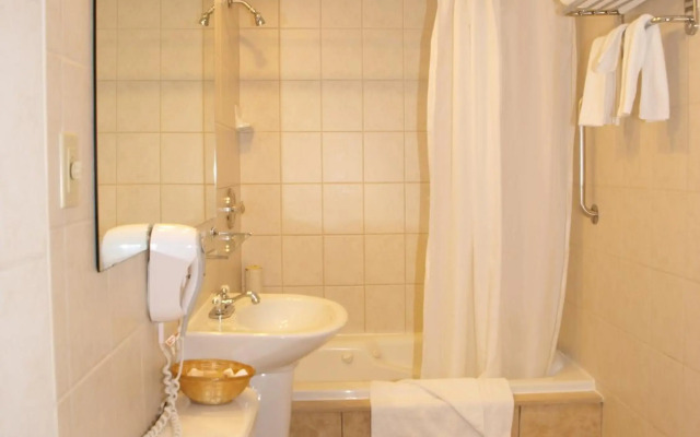 Hotel St-Denis